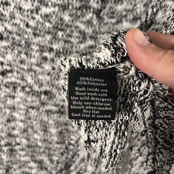 Rock Republic Sweater Women's Medium White Black Knit Sequin Round Neck Pullover - Picture 6 of 9